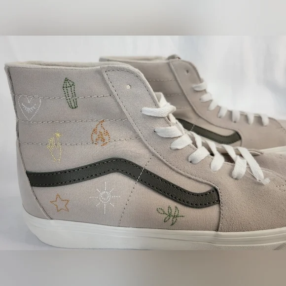 NWOB Vans trainers SK8-Hi Tapered VR3 Beige 11.5 - Picture 3 of 13